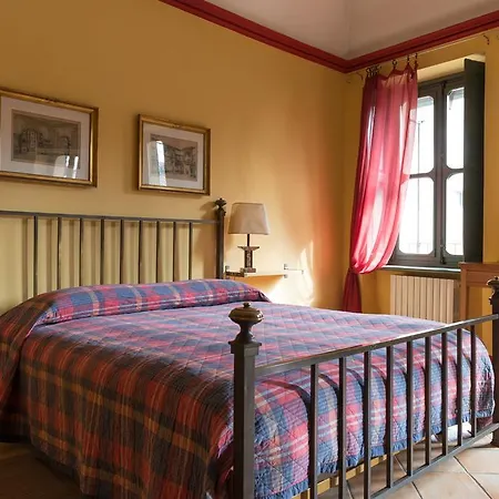 L'ombra Della Collina Casa de hóspedes 3*